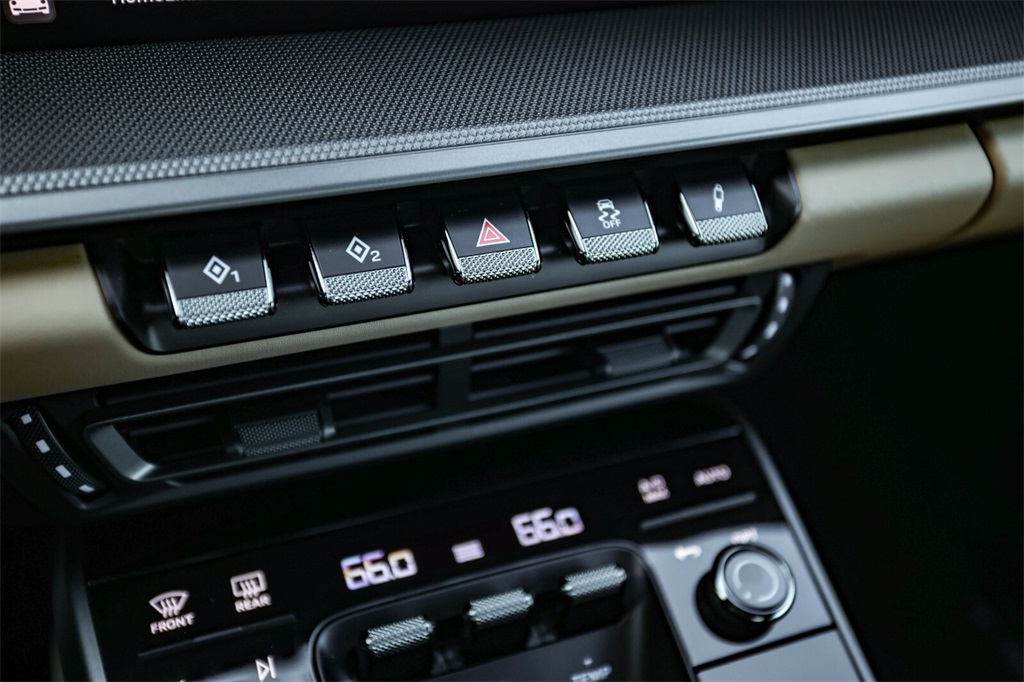 Used 2024 Agate Grey Metallic Porsche Carrera image 28