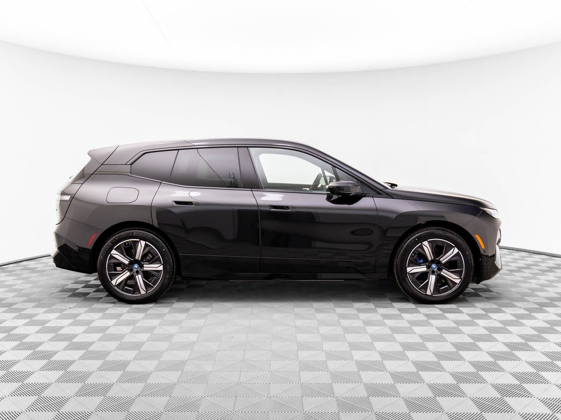 2025 Bmw iX photo 6