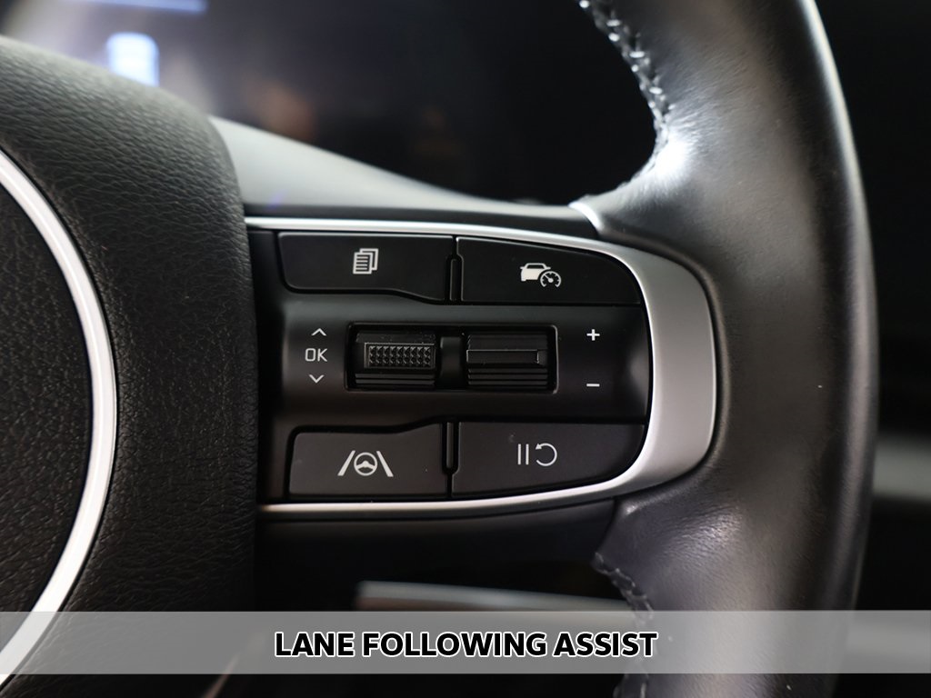 2023 Kia Sportage EX photo 4