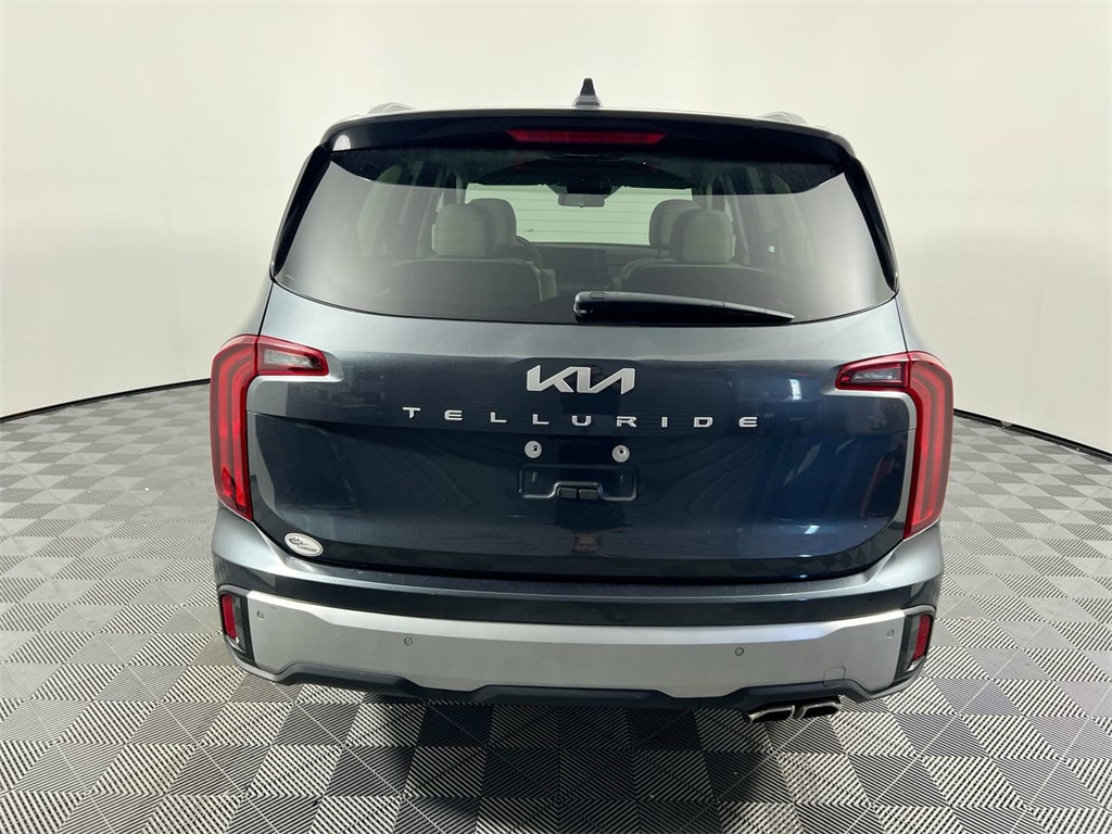 2025 Kia Telluride S photo 3