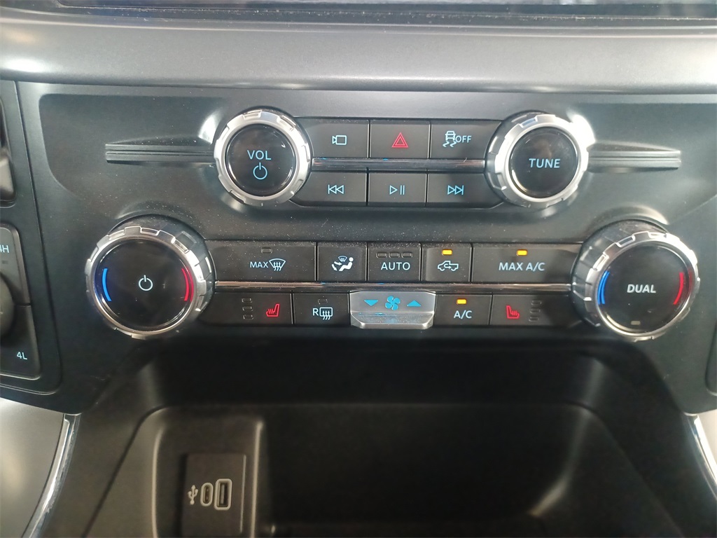 2025 Ford F-150 XLT photo 34