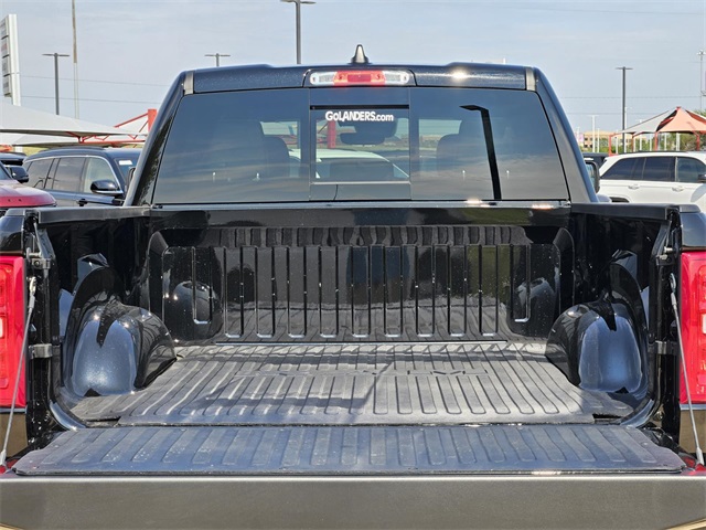 2026 Ram 1500 Laramie photo 7