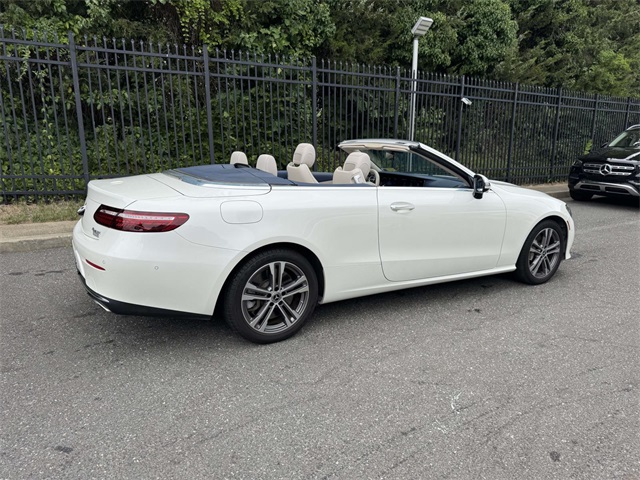 2021 Mercedes Benz E 450 photo 8