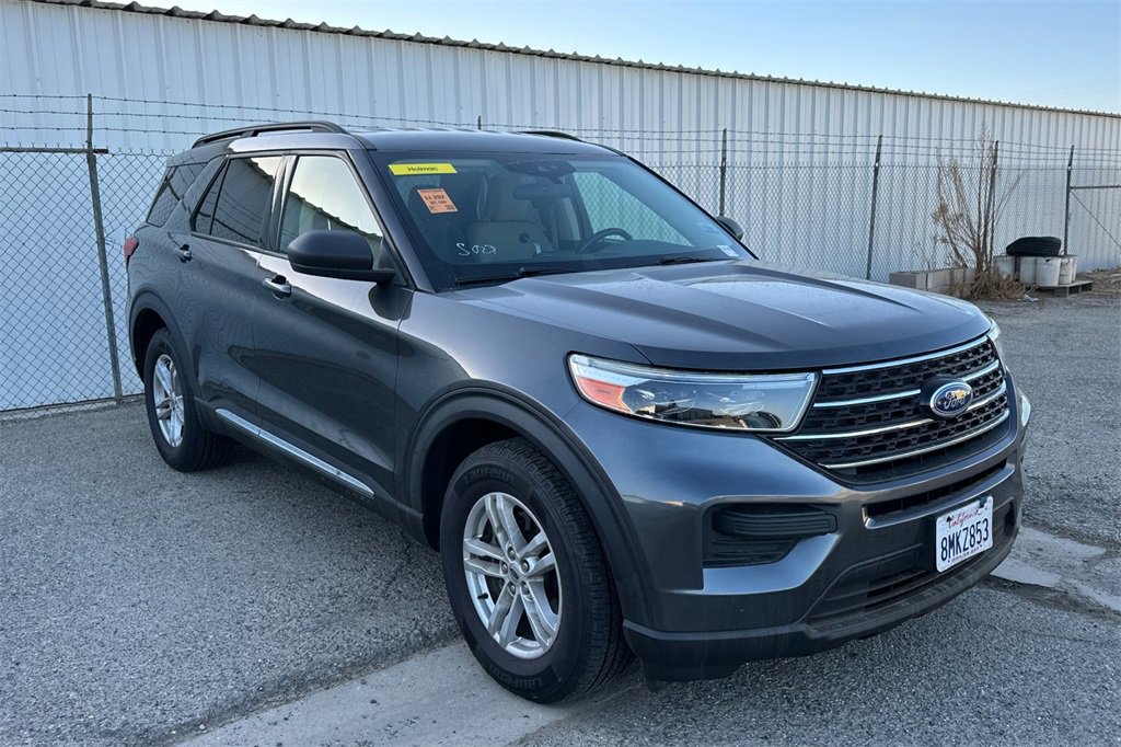 2020 Ford Explorer XLT photo 2