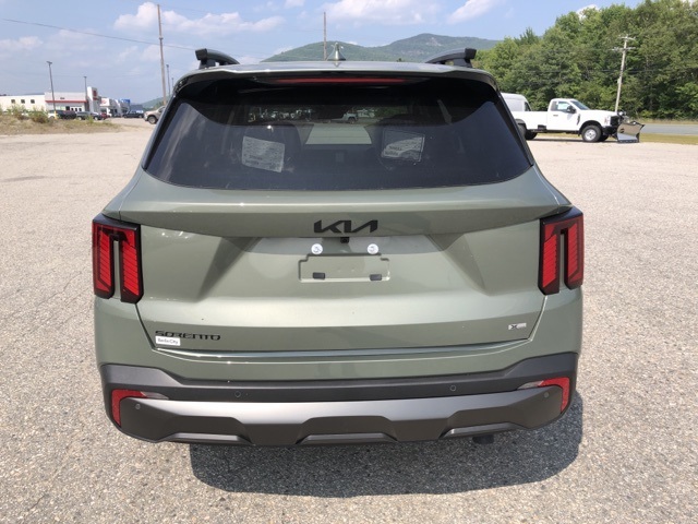 2025 Kia Sorento X-Line SX photo 2