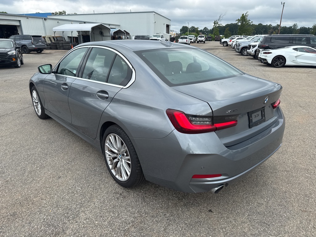 2024 Bmw 330i xDrive photo 3