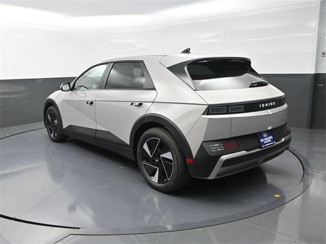 2025 Hyundai Ioniq 5 SE photo 6