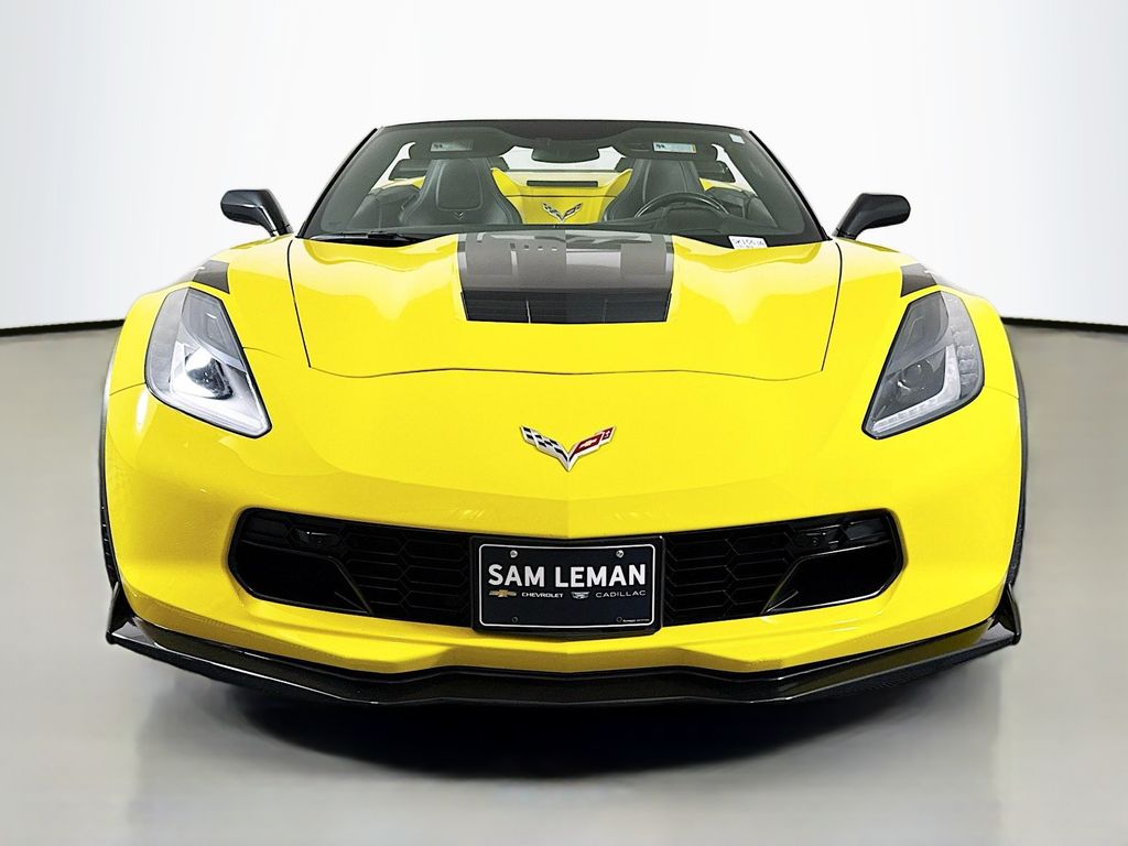 2019 Chevrolet Corvette Grand Sport 2LT photo 2