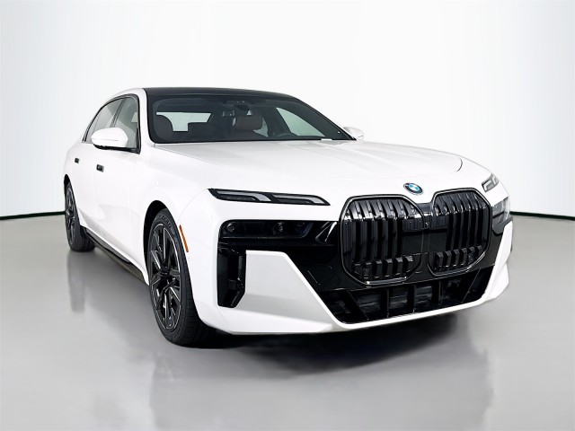 2025 BMW i7