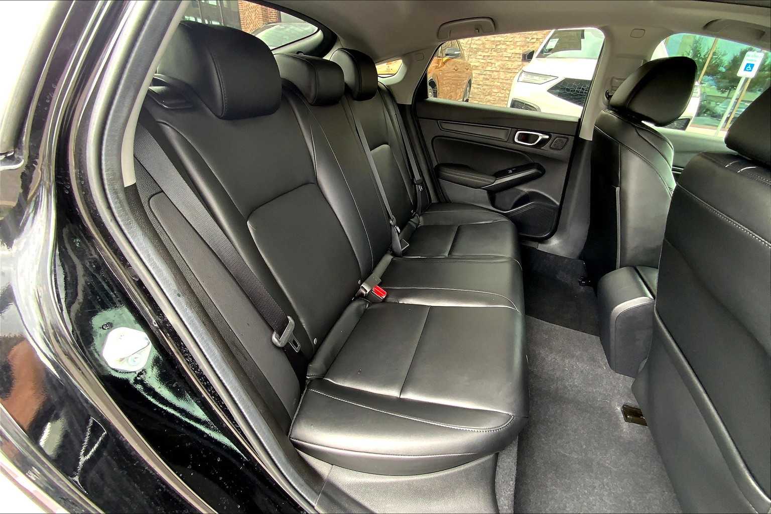 2025 Acura Integra Base photo 19