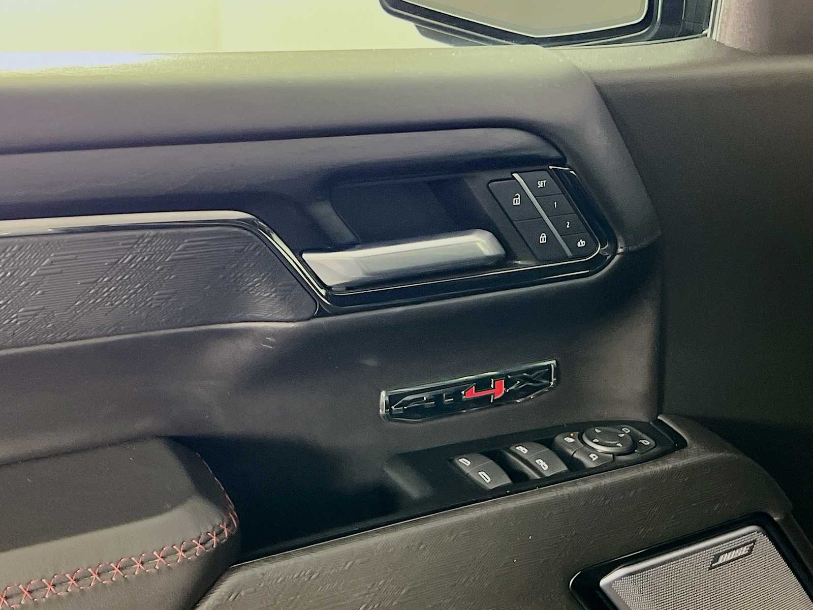 2024 Gmc Sierra 1500 AT4X photo 14