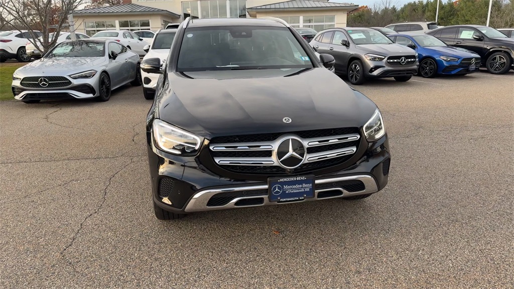 2022 Mercedes Benz GLC 300 4MATIC photo 2