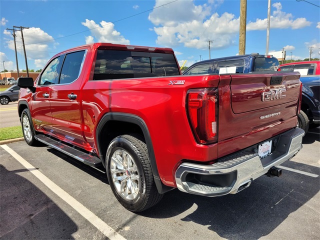 2021 Gmc Sierra 1500 SLT photo 3