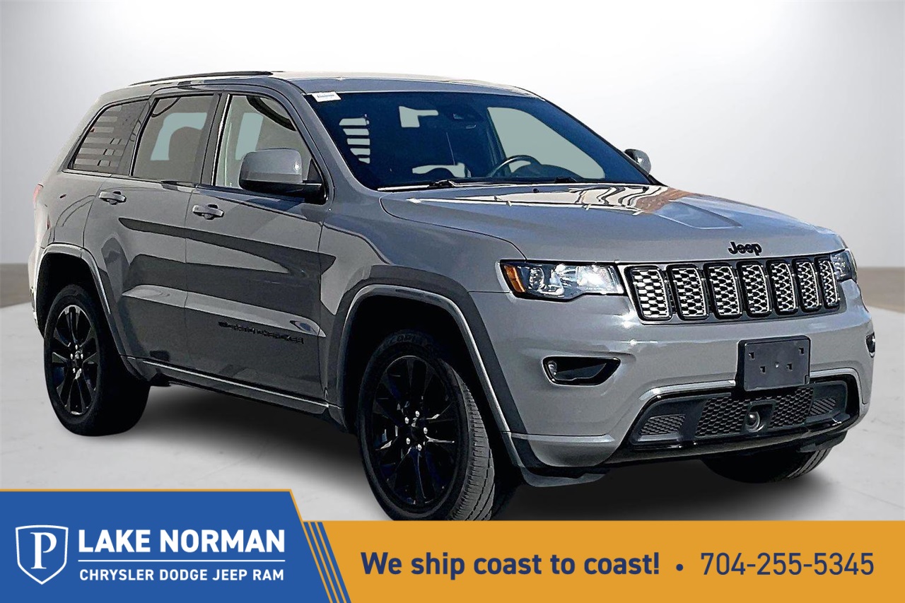 2022 Jeep Grand Cherokee WK Laredo X's photo