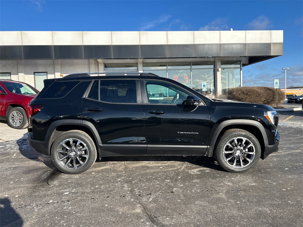 2026 GMC TERRAIN - Image 8