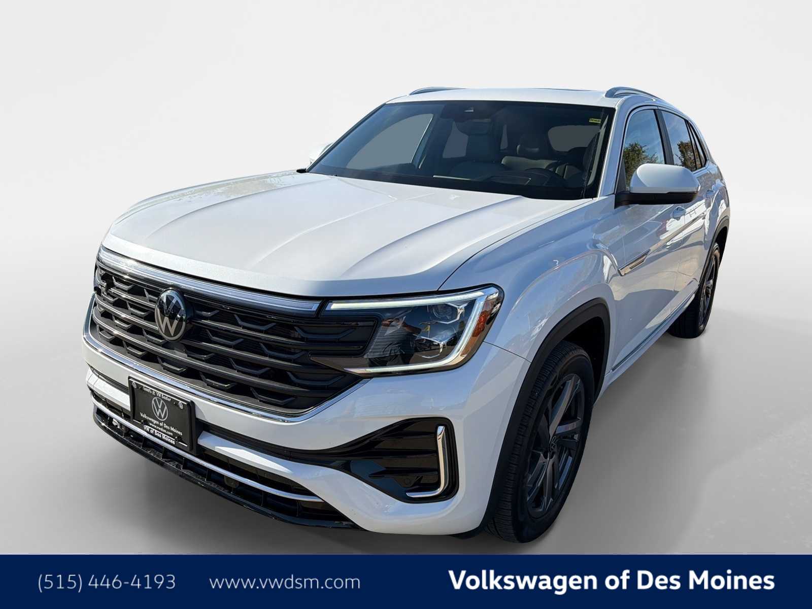 2024 Volkswagen Atlas Cross Sport SEL R-LINE's photo