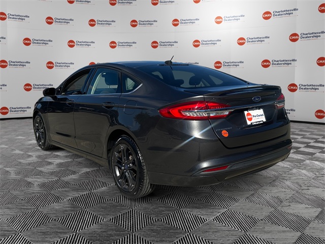 2018 Ford Fusion S photo 3