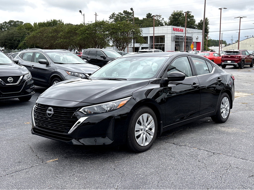 2025 Nissan Sentra S photo 3