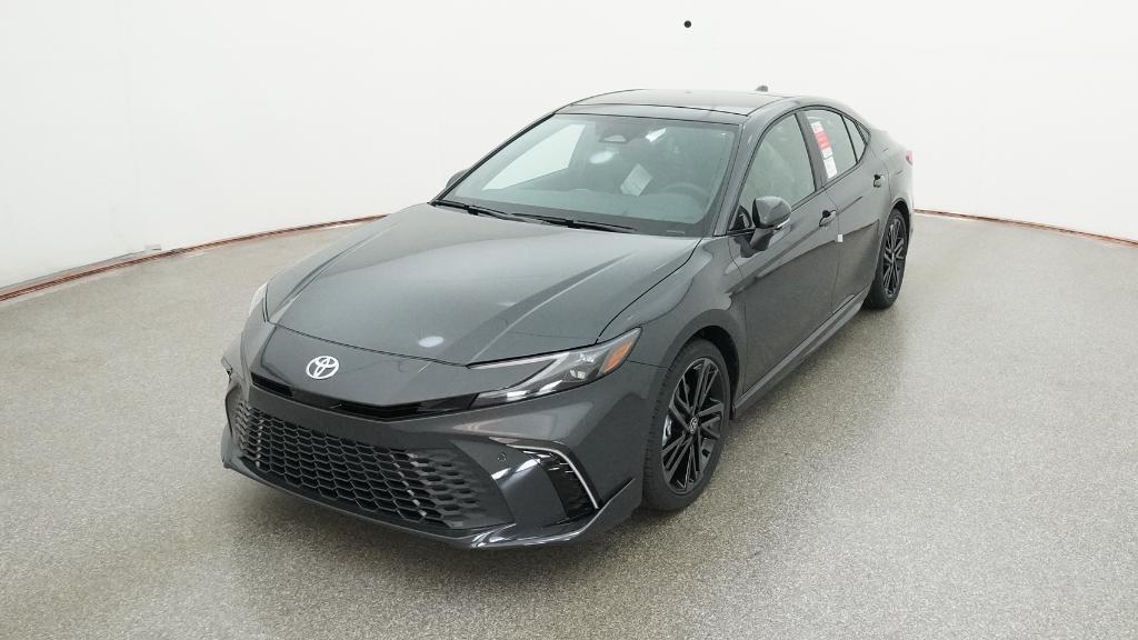 2025 Toyota Camry XSE photo 5