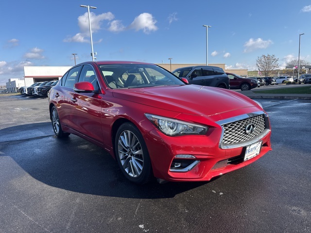 2022 Infiniti Q50 LUXE photo 3