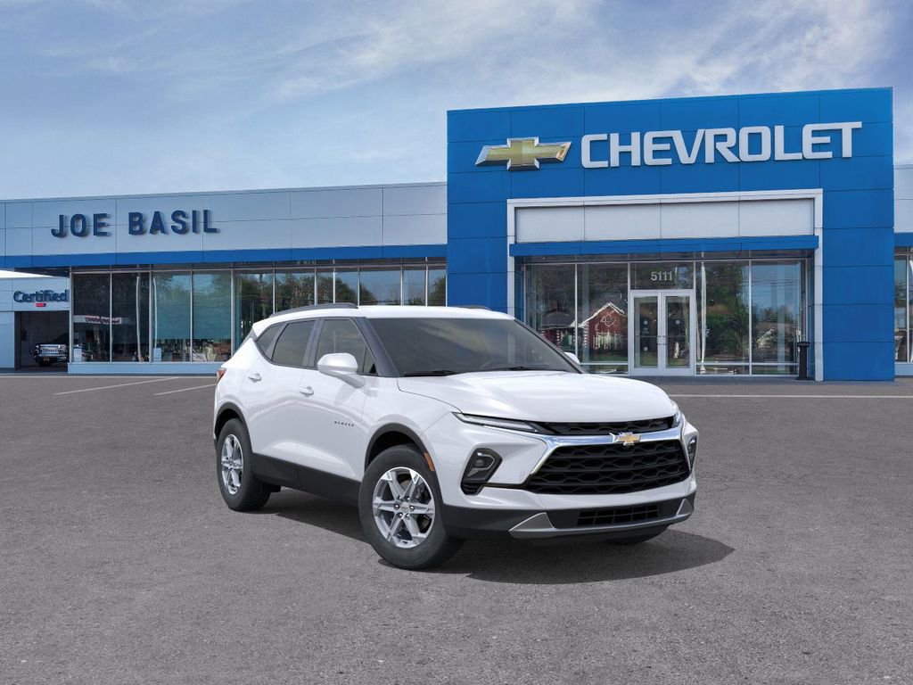 2025 Chevrolet Blazer 2LT's photo