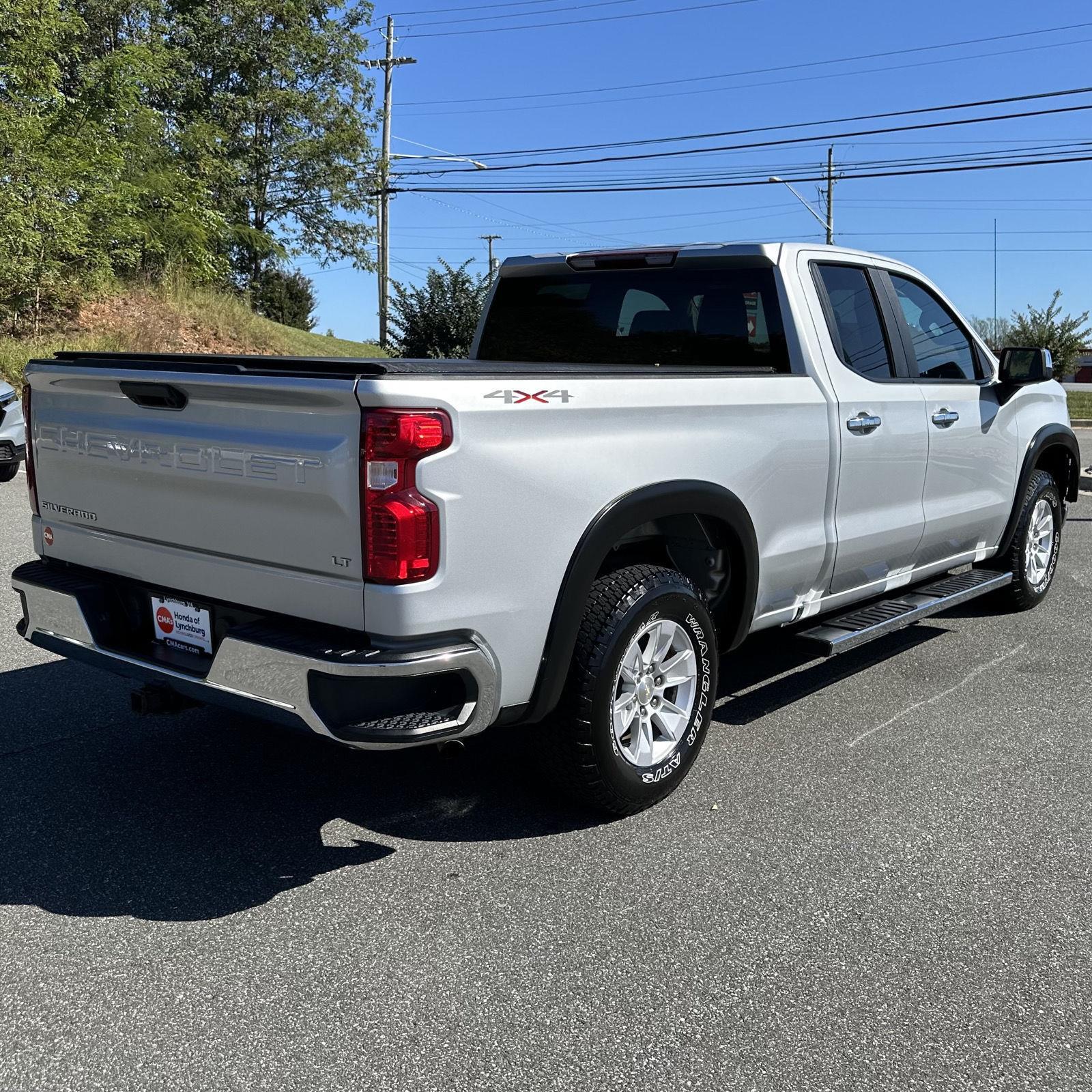 2020 Chevrolet Silverado 1500 LT photo 4