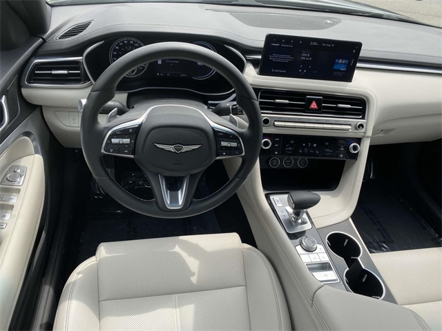 2025 Genesis G70 2.5T photo 13