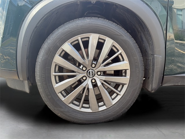 2022 Nissan Pathfinder SL photo 9