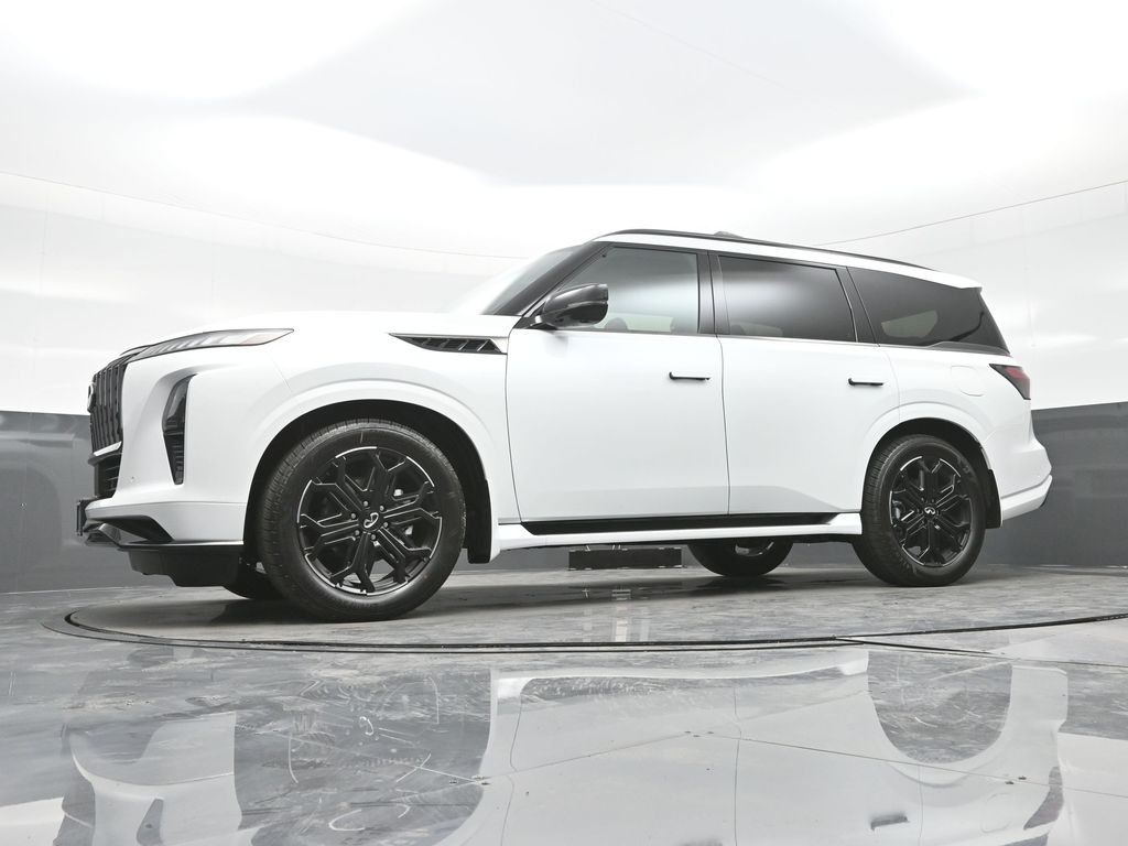 2026 Infiniti QX80 Sensory photo 24