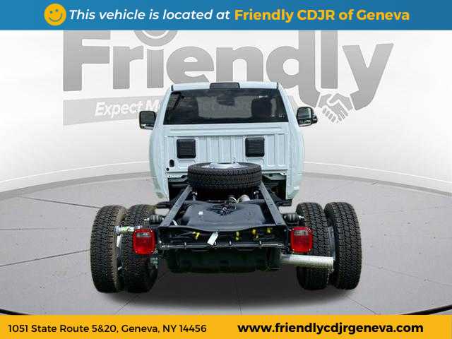 2025 Ram 5500 Tradesman photo 5