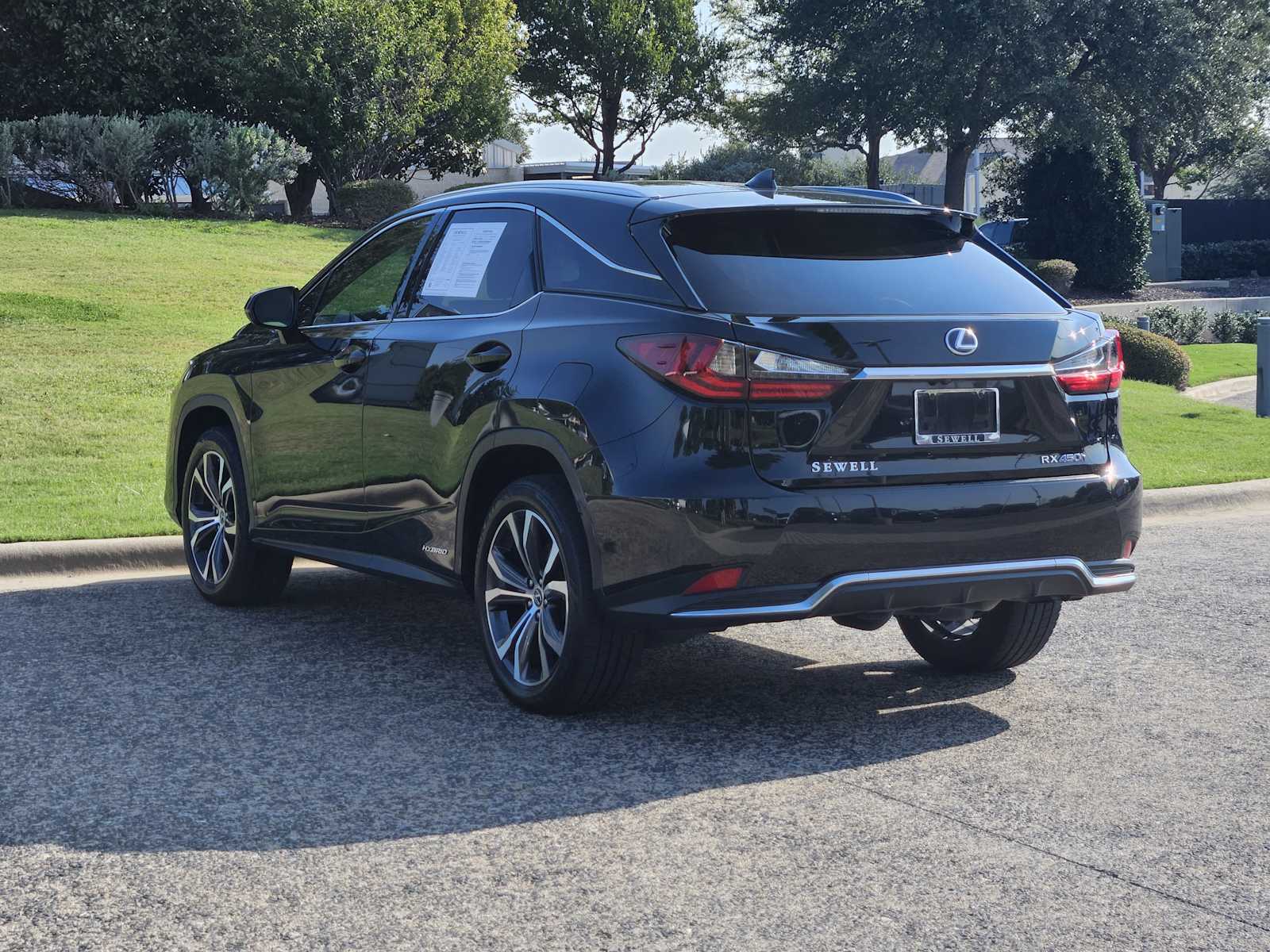 2022 Lexus RX 450h photo 3