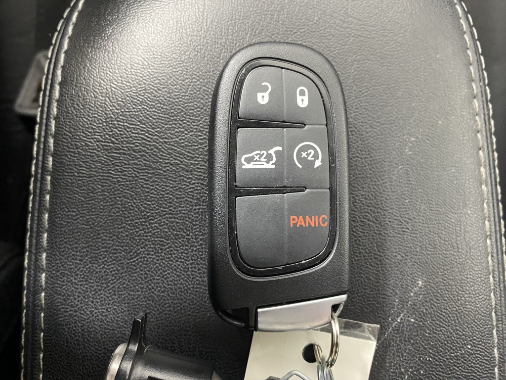 2021 Jeep Cherokee Limited photo 5