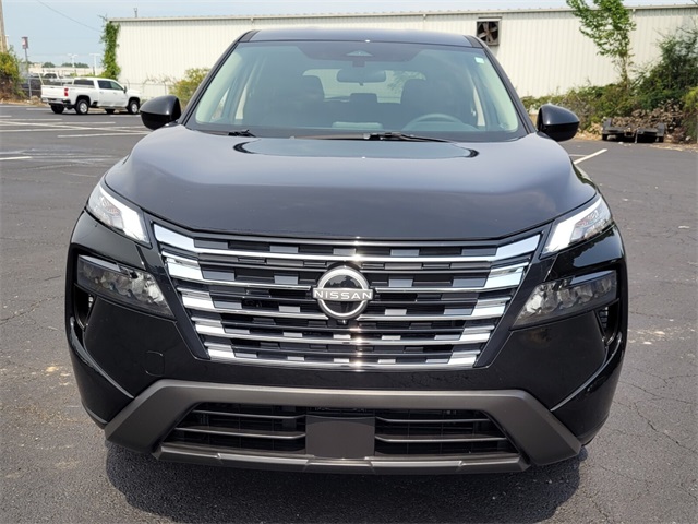 2025 Nissan Rogue SV photo 13