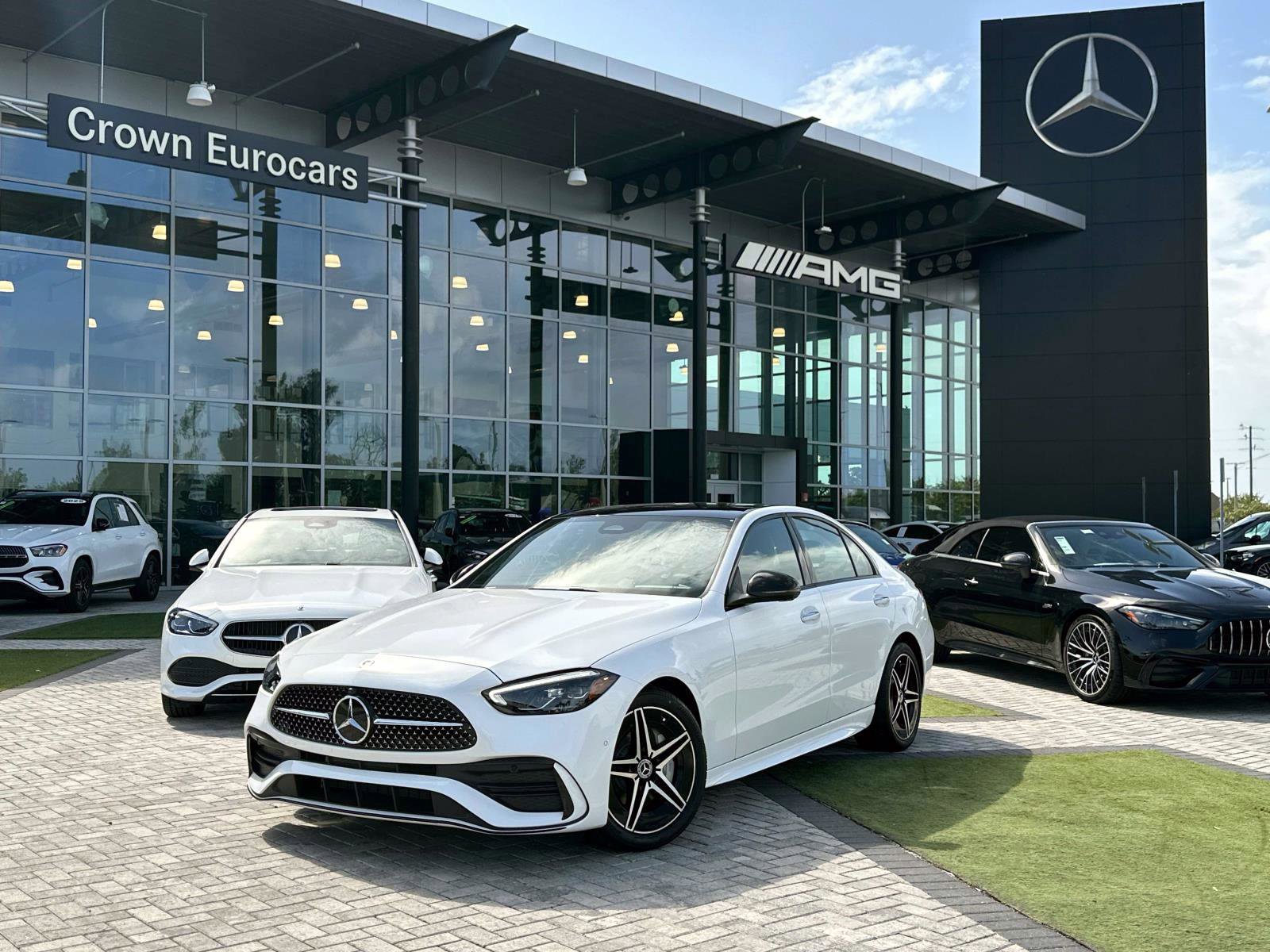 2025 Mercedes-Benz C-Class Sedan C 300's photo