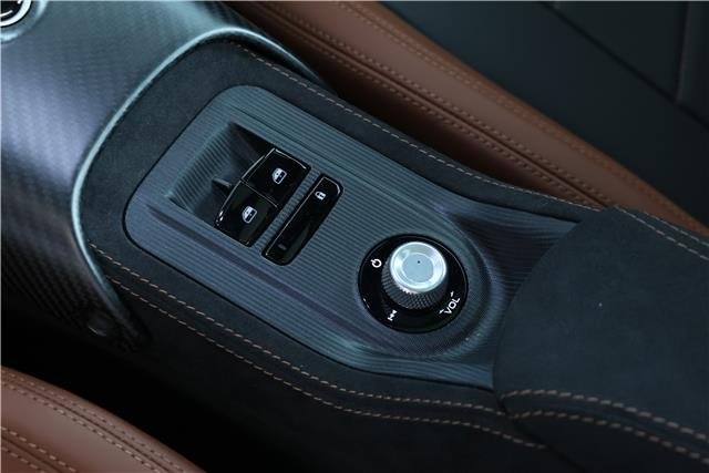 2024 Maserati MC20 Cielo photo 15