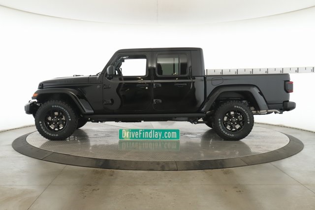 2025 Jeep Gladiator Willys photo 8