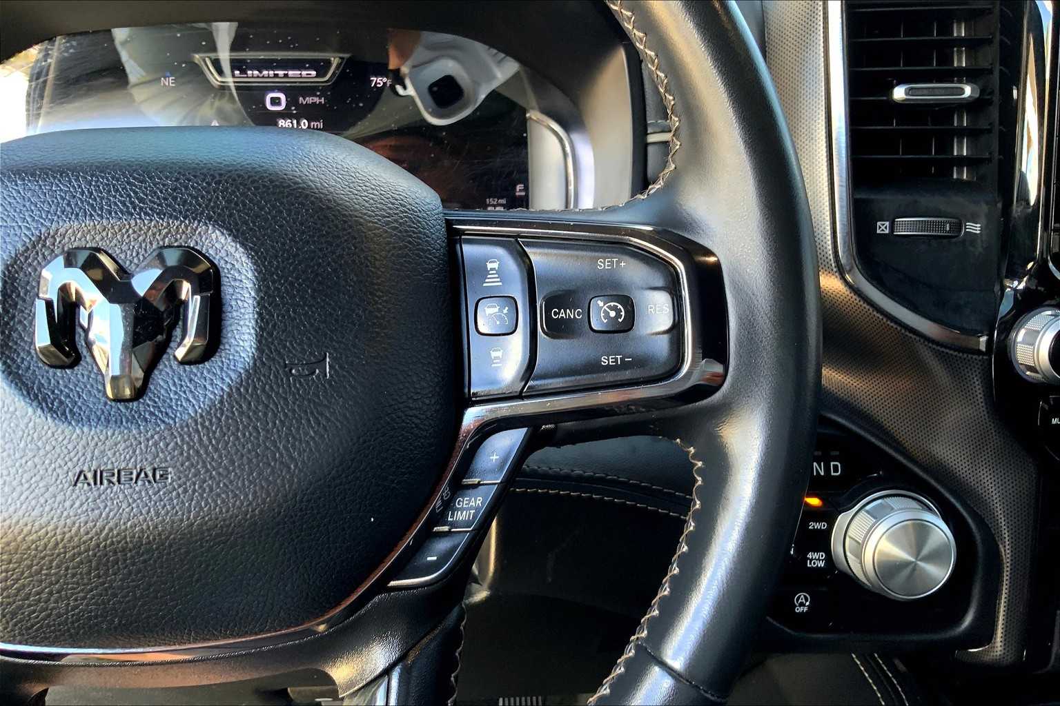 2024 Ram 1500 Limited photo 23
