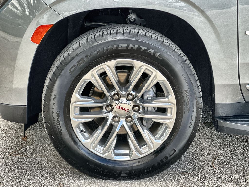 2023 Gmc Yukon SLT photo 33