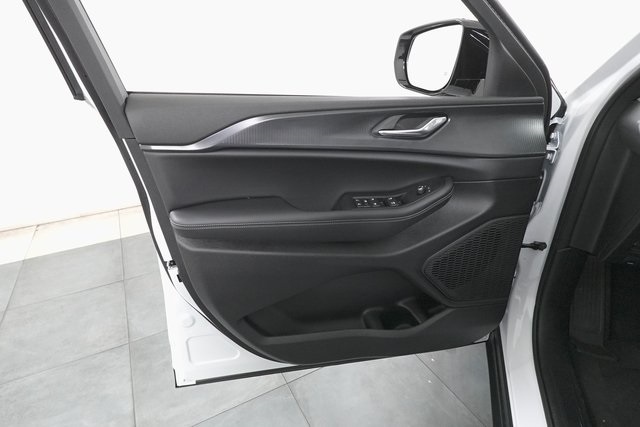 2025 Jeep Grand Cherokee Altitude X photo 6