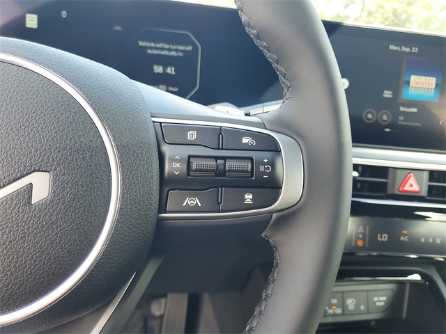 2026 Kia K5 GT photo 11