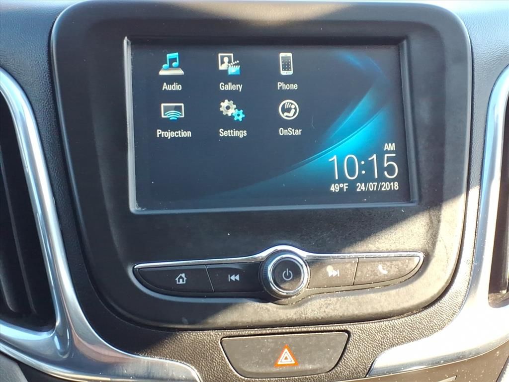 2018 Chevrolet Equinox LT photo 4