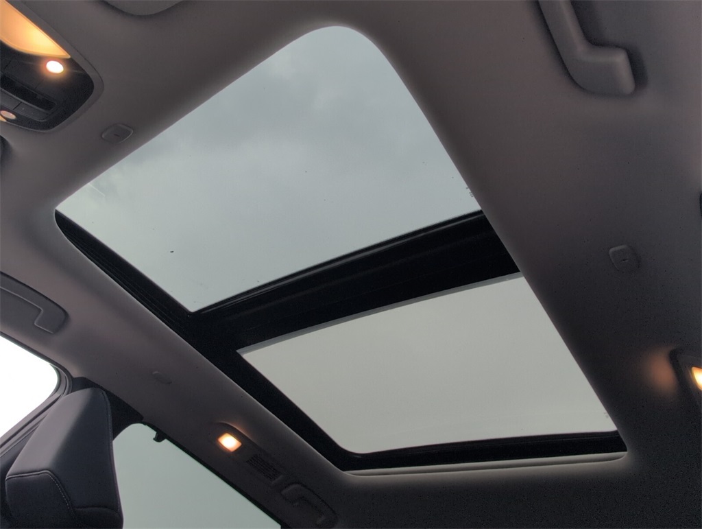 2026 Infiniti QX60 Luxe photo 10