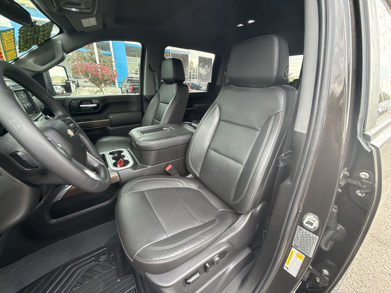 2020 Chevrolet Silverado 2500HD LT photo 9