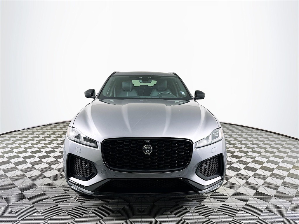 2026 Jaguar F-PACE P400 R-Dynamic S photo 2