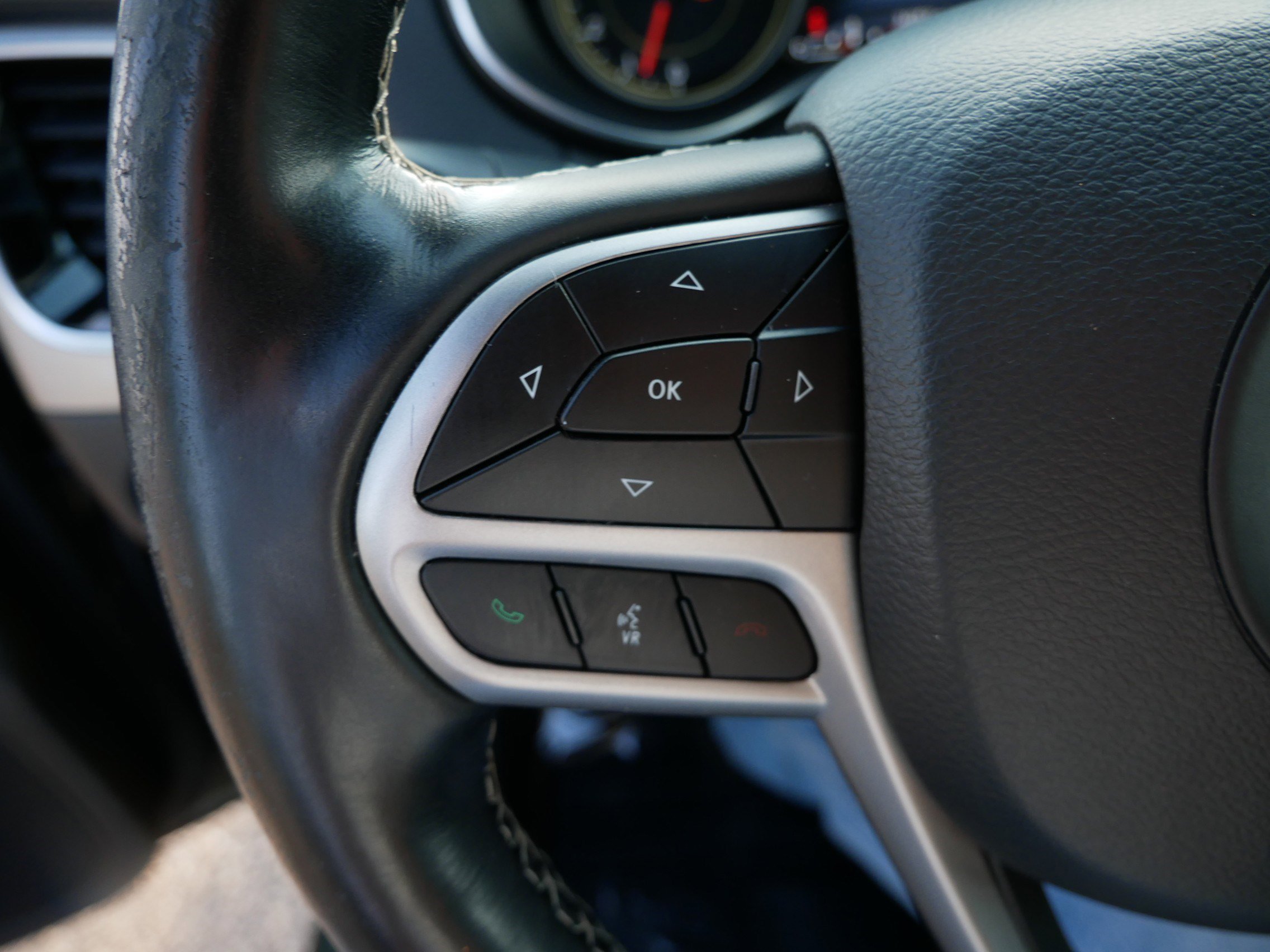 2021 Jeep Cherokee Altitude Latitude Lux photo 26