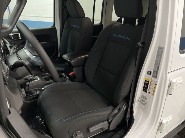2023 Jeep Wrangler Rubicon 4xe photo 4