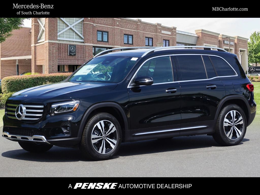 2025 Mercedes-Benz GLB Base's photo