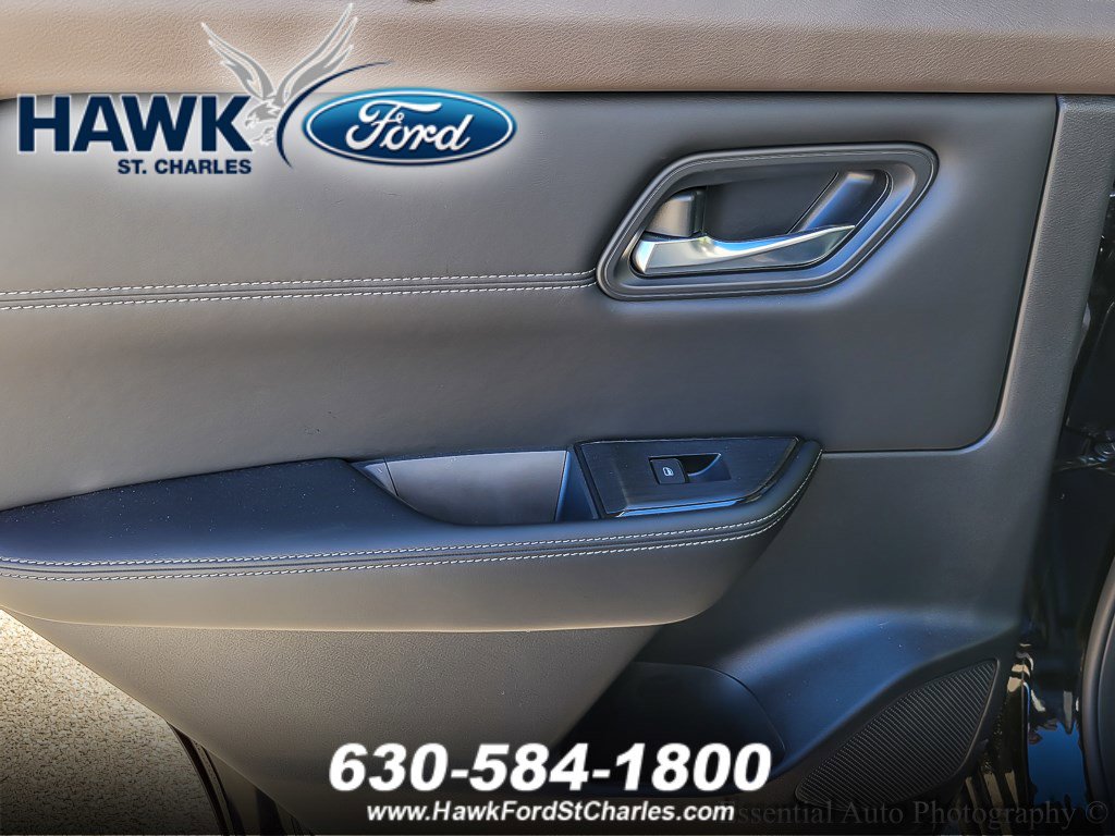 2023 NISSAN ROGUE - Image 18