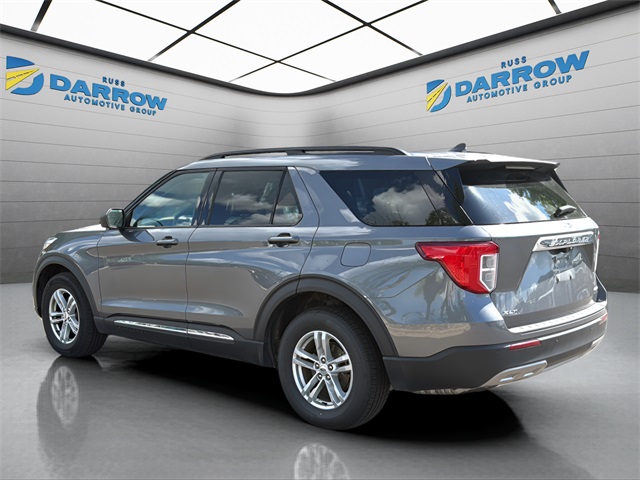 2023 Ford Explorer XLT photo 3