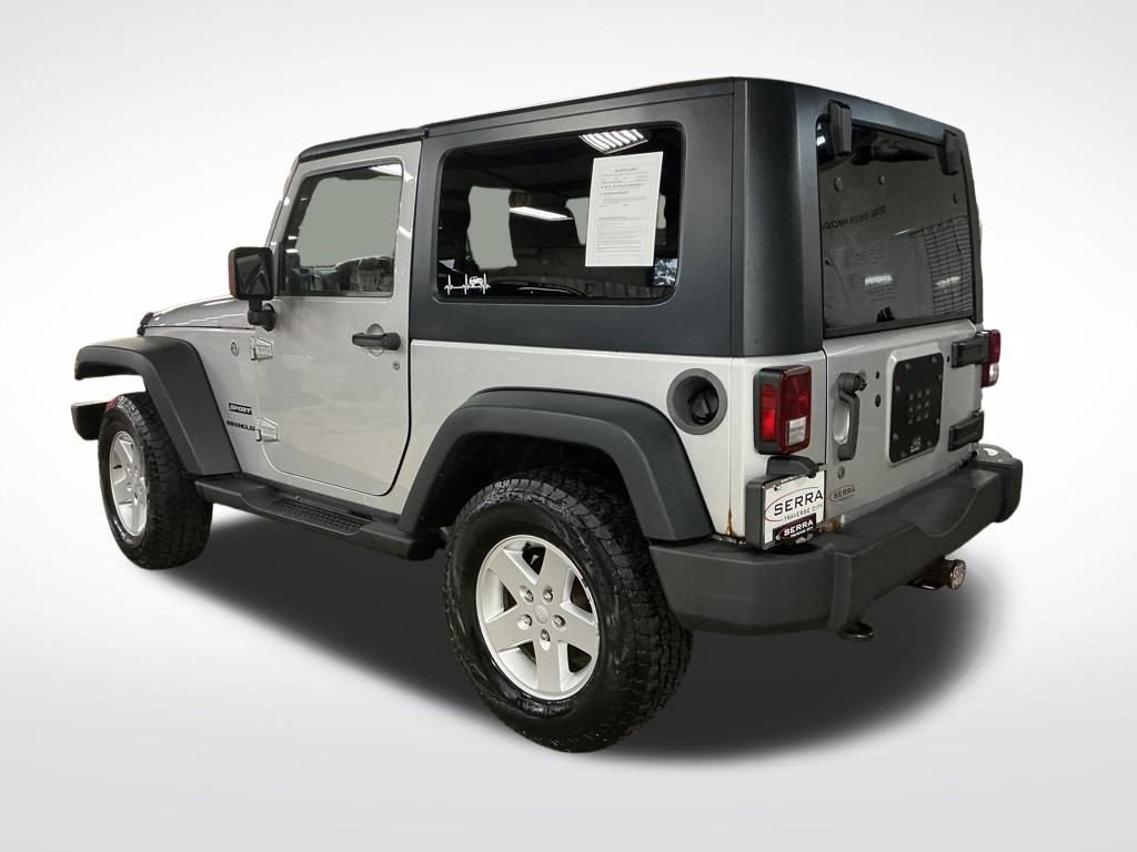 2010 Jeep Wrangler Sport photo 3